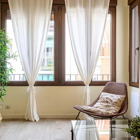 Апартаменти Victoria Living-centro Parking Gratuito *