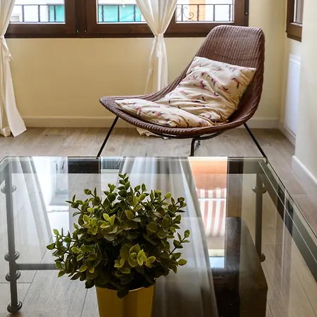 Victoria Living-centro Parking Gratuito