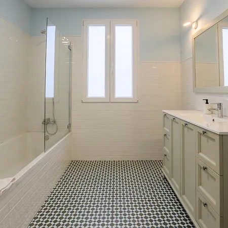 Victoria Living-centro Parking Gratuito *